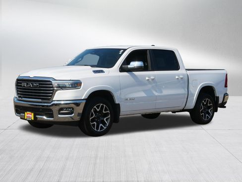 Used 2025 RAM 1500 Laramie w/ Bed Utility Group AWD/4WD image 3