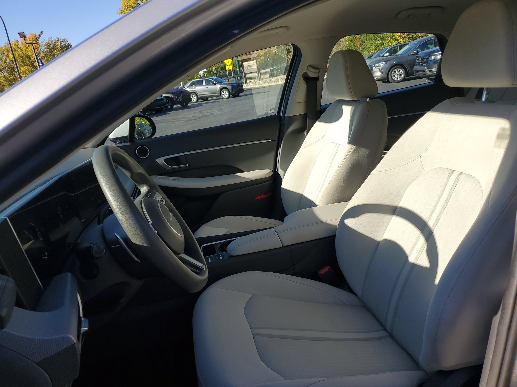 Used 2025 Hyundai Sonata SEL FWD image 5