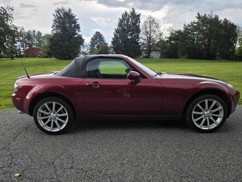Used 2008 MAZDA MX-5 Miata Touring RWD image 5