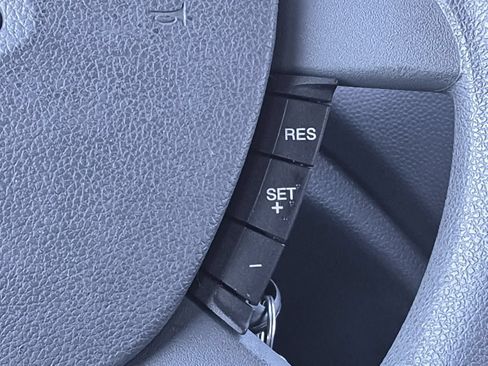 Used 2011 Ford Transit Connect XLT Premium FWD image 24
