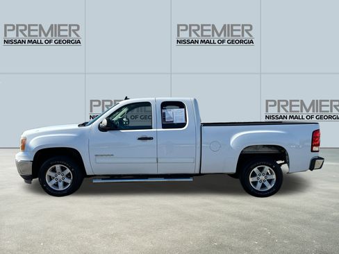 Used 2013 GMC Sierra 1500 SLE w/ Power Tech Package image 8