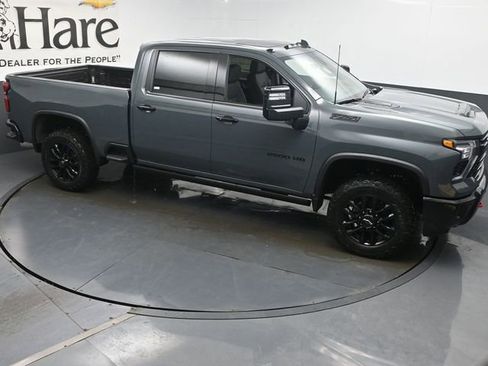 New 2026 Chevrolet Silverado 2500 LTZ w/ LTZ Plus Package AWD/4WD image 16