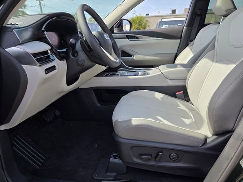 New 2027 INFINITI QX60 Luxe w/ Cargo Package FWD image 11
