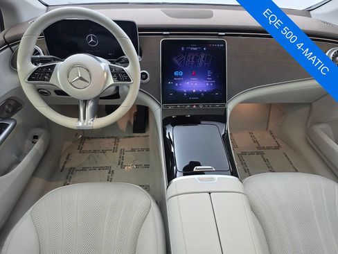 Used 2023 Mercedes-Benz EQE 500 4MATIC Sedan image 12