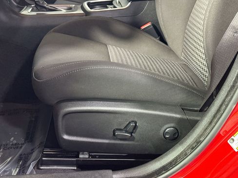 Used 2023 Dodge Charger GT image 14