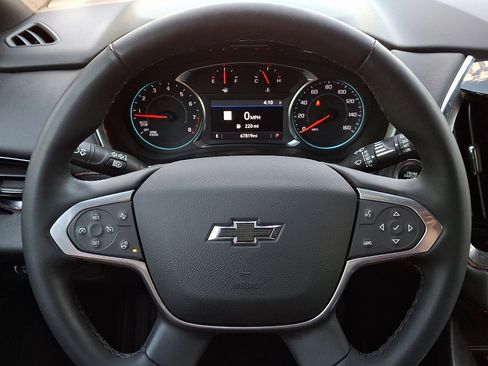 Used 2023 Chevrolet Traverse RS w/ LPO, Floor Liner Package AWD/4WD image 21