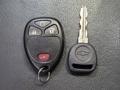 Used 2016 Chevrolet Traverse LT w/ Traveler's Package FWD image 32