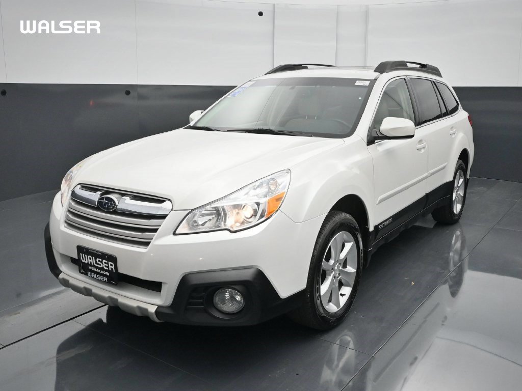 Used 2013 Subaru Outback 2.5i Limited AWD/4WD image 1