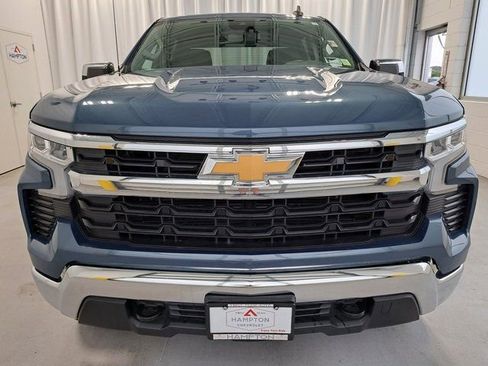 Used 2024 Chevrolet Silverado 1500 LT AWD/4WD image 3