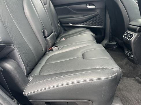 Used 2022 Hyundai Santa Fe Limited image 16