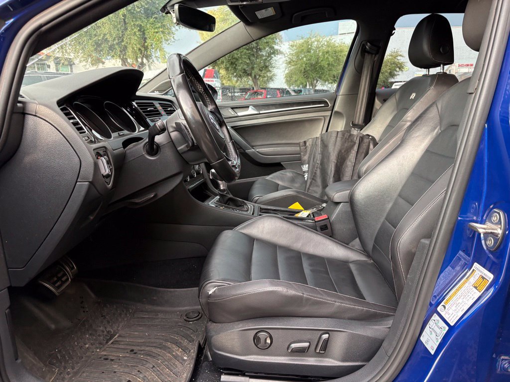 Used 2017 Volkswagen Golf R 4-Door AWD/4WD image 8
