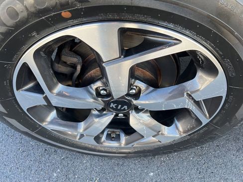 Certified 2022 Kia Sportage LX image 38