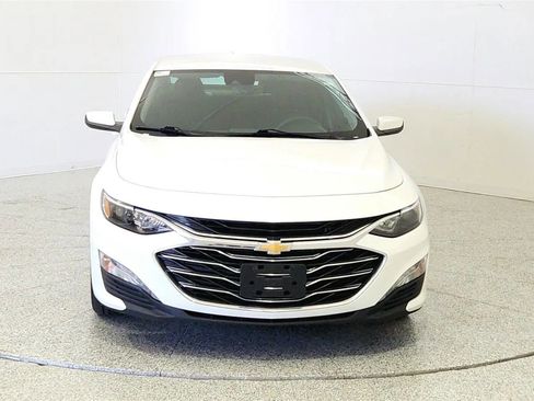 Used 2024 Chevrolet Malibu LT FWD image 2