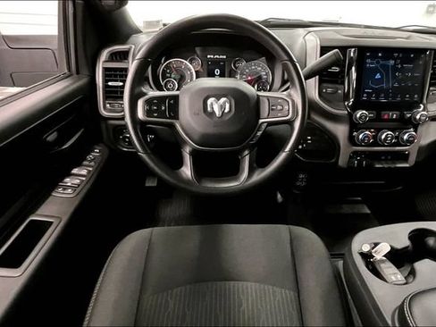 Used 2024 RAM 3500 Tradesman w/ Convenience Group AWD/4WD image 6