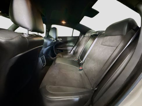 Used 2023 Dodge Charger Scat Pack w/ Dynamics Package RWD image 25