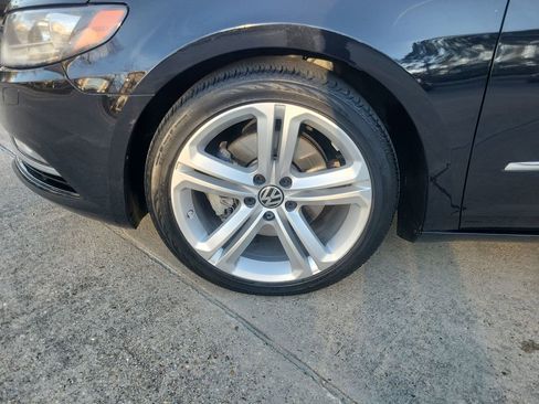 Used 2013 Volkswagen CC Sport image 29
