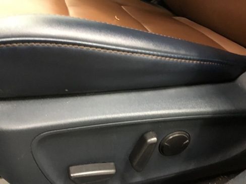 Used 2022 Ford Maverick Lariat w/ Lariat Luxury Package image 9