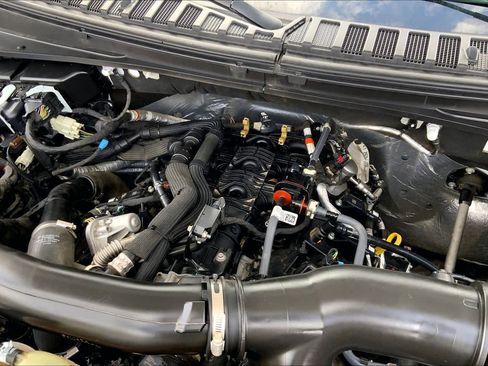 Used 2024 Ford Expedition Max Limited image 33