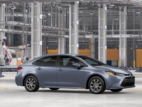 New 2026 Toyota Corolla LE FWD image 15