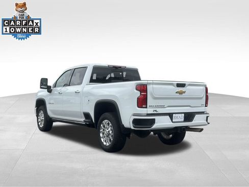Used 2024 Chevrolet Silverado 2500 LTZ w/ LTZ Plus Package AWD/4WD image 11