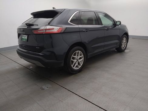 Used 2023 Ford Edge SEL image 10