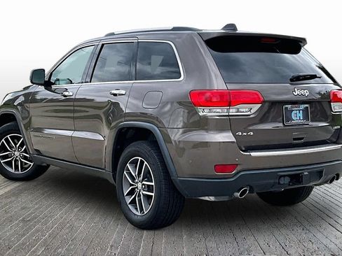 Used 2017 Jeep Grand Cherokee Limited w/ Luxury Group II AWD/4WD image 6