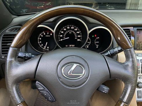 Used 2006 Lexus SC 430 Convertible image 21