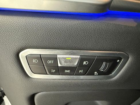 Used 2019 BMW X5 xDrive40i w/ Convenience Package image 32