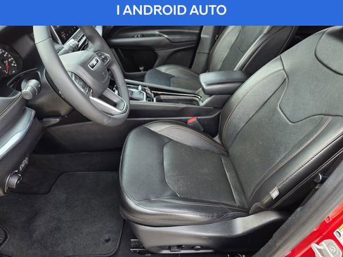 Used 2023 Jeep Compass Limited image 14