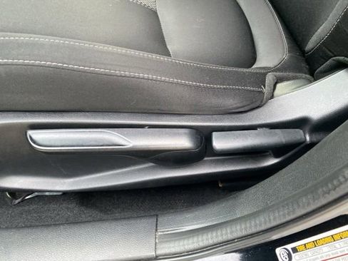 Used 2020 Honda Civic LX image 25