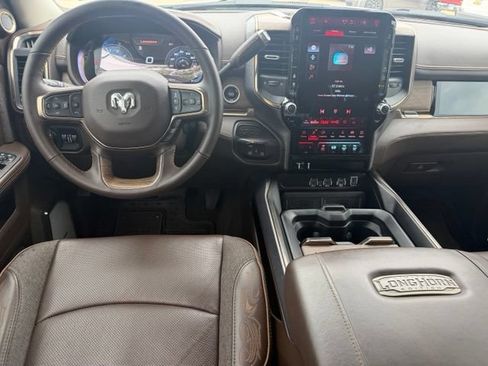 Used 2026 RAM 2500 Limited AWD/4WD image 9