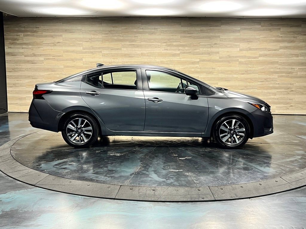 Used 2024 Nissan Versa SV FWD image 17