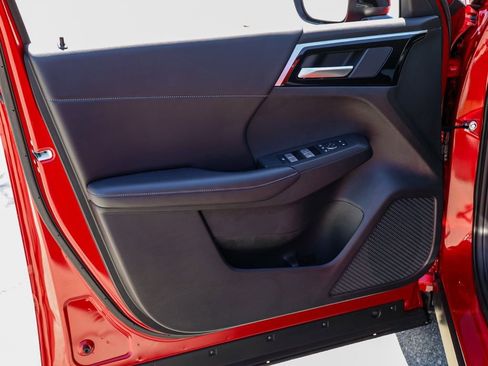 New 2026 Nissan Rogue SL image 23