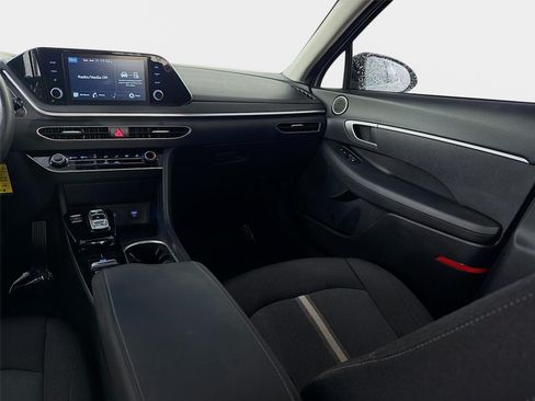 Used 2021 Hyundai Sonata SE FWD image 22