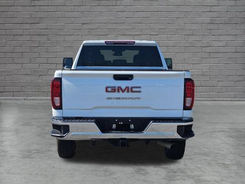 Used 2025 GMC Sierra 2500 Pro AWD/4WD image 4