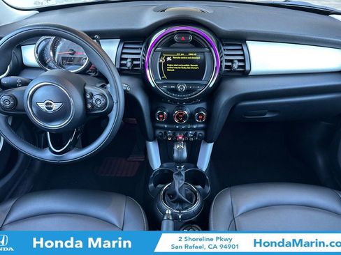 Used 2015 MINI Cooper 4-Door Hardtop image 17