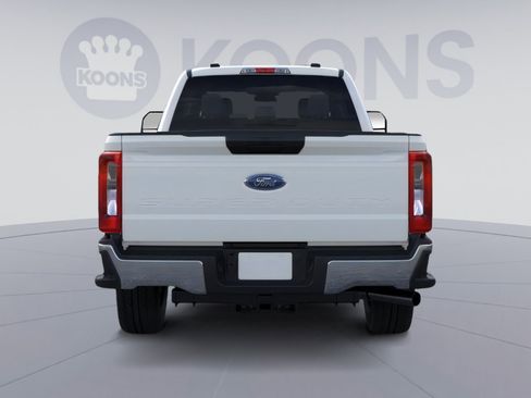 New 2026 Ford F350 XL w/ XL Chrome Package AWD/4WD image 7