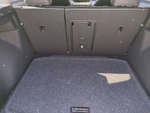 Used 2025 Volkswagen Taos SEL w/ Black Wheel Plus Package image 35