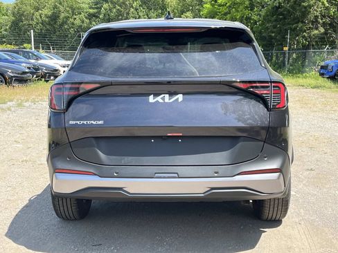 New 2026 Kia Sportage LX FWD image 6