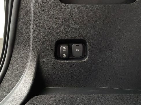 Used 2022 Ford Edge ST w/ Equipment Group 401A image 18