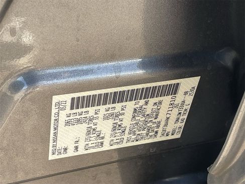 Used 2022 Nissan Rogue SV image 31