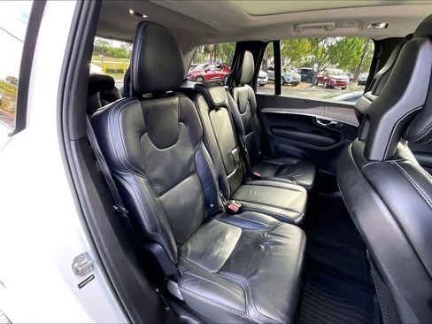 Used 2021 Volvo XC90 T6 Inscription image 25