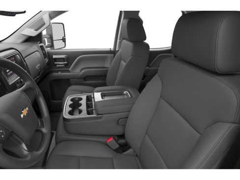Used 2019 Chevrolet Silverado 2500 LT AWD/4WD image 7