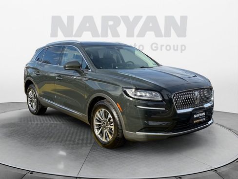 Used 2022 Lincoln Nautilus Reserve image 2