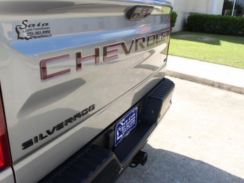 Used 2023 Chevrolet Silverado 1500 LT Trail Boss w/ Convenience Package II AWD/4WD image 22