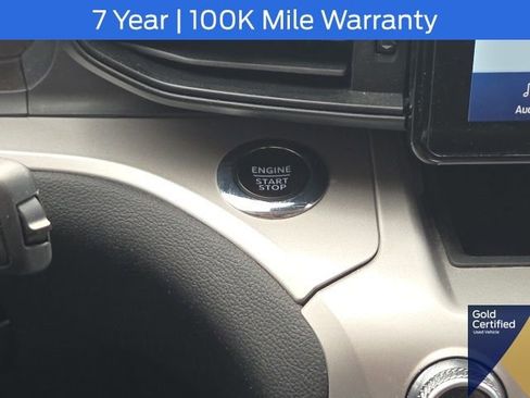 Used 2023 Ford Explorer XLT RWD image 48