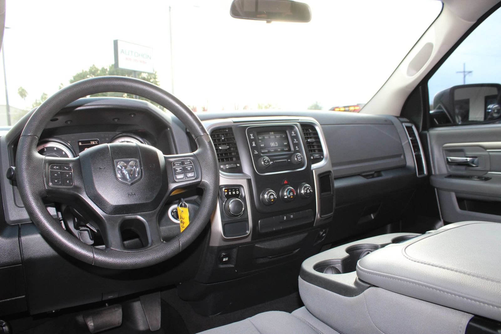 Used 2017 RAM 1500 Classic SLT RWD image 21
