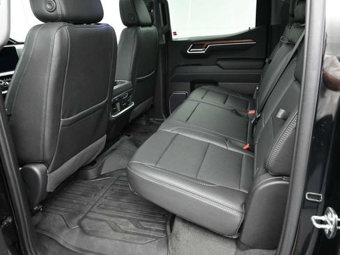 Used 2023 GMC Sierra 1500 Denali w/ Denali Reserve Package AWD/4WD image 48