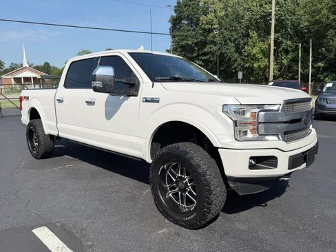 Used 2018 Ford F150 Platinum w/ Equipment Group 701A Luxury AWD/4WD image 4