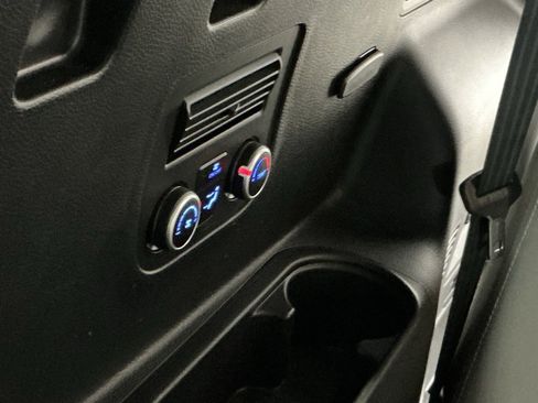 Used 2019 Hyundai Santa Fe XL SE image 30